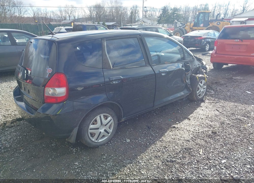 2008 HONDA FIT VIN: JHMGD37478S052169