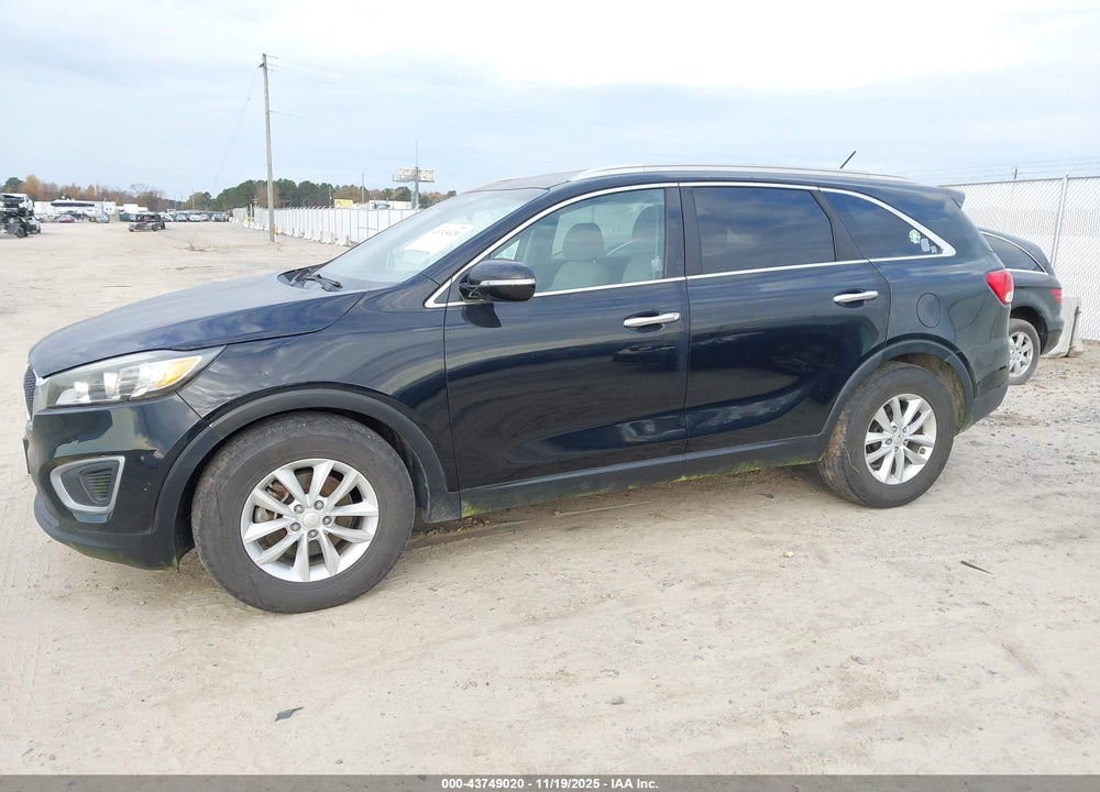 2016 KIA SORENTO 3.3L LX VIN: 5XYPG4A52GG130765