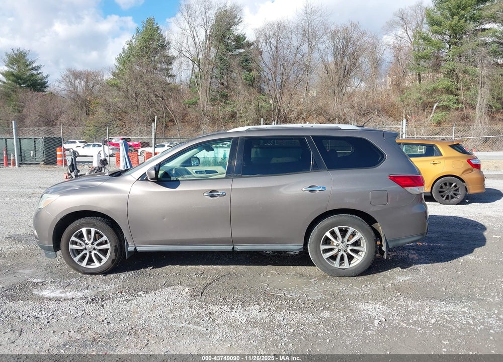 2013 NISSAN PATHFINDER SV VIN: 5N1AR2MN2DC657314