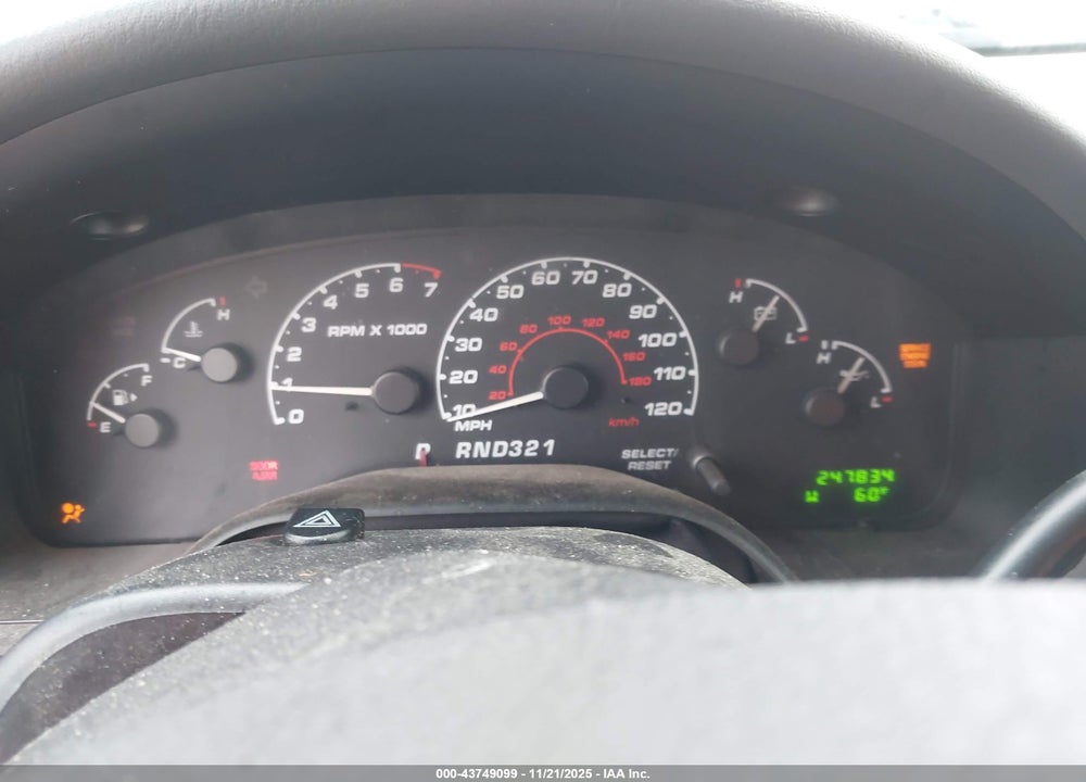 2002 FORD EXPLORER XLT VIN: 1FMZU63K52UD19560