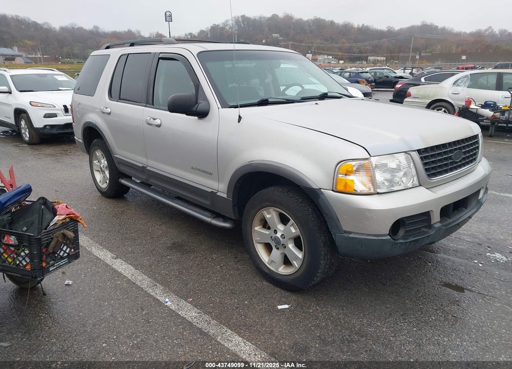 2002 FORD EXPLORER XLT VIN: 1FMZU63K52UD19560