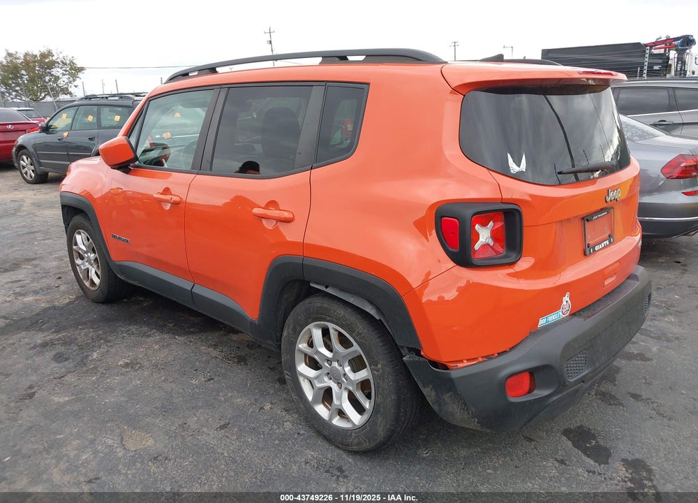 2018 JEEP RENEGADE LATITUDE FWD VIN: ZACCJABB9JPJ66881