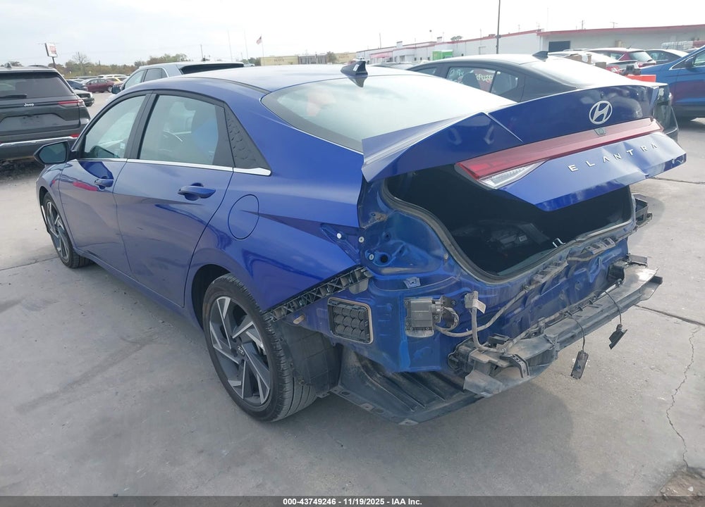 2025 HYUNDAI ELANTRA VIN: KMHLS4DG1SU880512