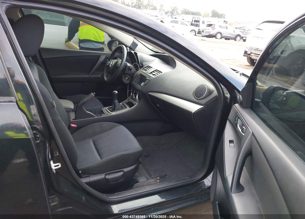 2010 MAZDA 3 I TOURING VIN: JM1BL1SG1A1205693