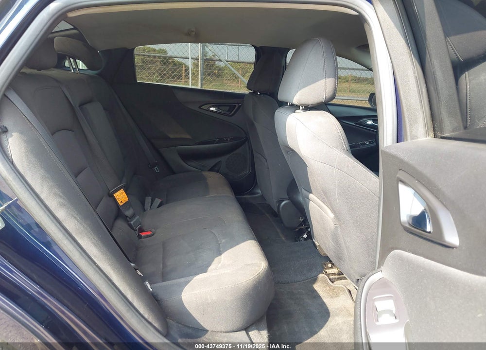 2018 CHEVROLET MALIBU 1FL VIN: 1G1ZC5ST2JF209668