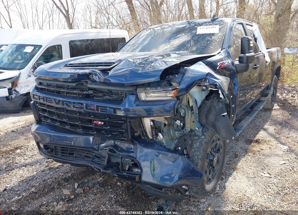 2022 CHEVROLET SILVERADO 2500HD 4WD  STANDARD BED LT VIN: 1GC4YNEY5NF205551