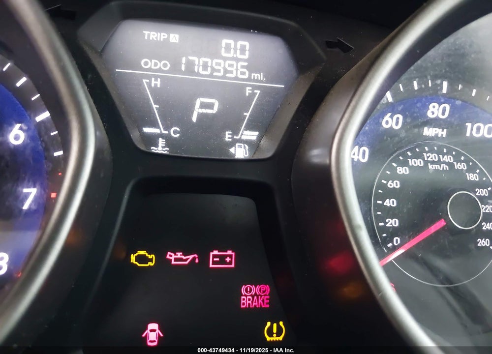 2013 HYUNDAI ELANTRA GLS VIN: 5NPDH4AE7DH375212
