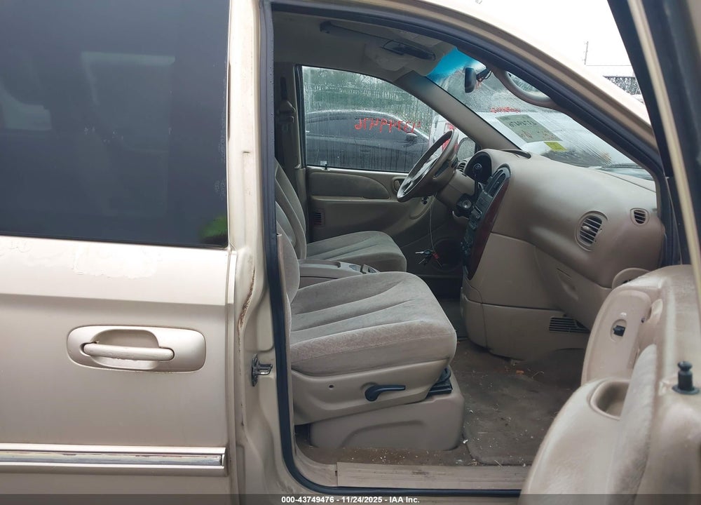 2001 DODGE GRAND CARAVAN ES VIN: 2B8GP54L11R117505