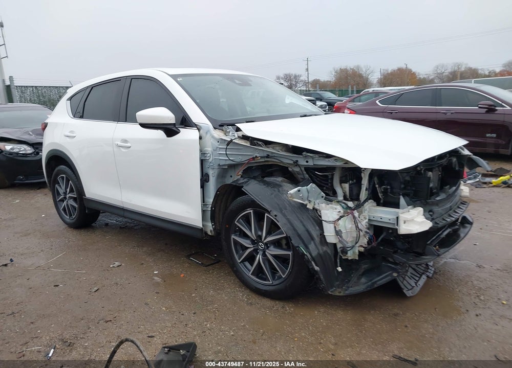 2017 MAZDA CX-5 GRAND SELECT VIN: JM3KFBDL3H0202020