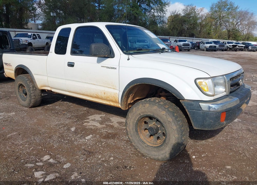 1999 TOYOTA TACOMA VIN: 4TAWN72N8XZ467861