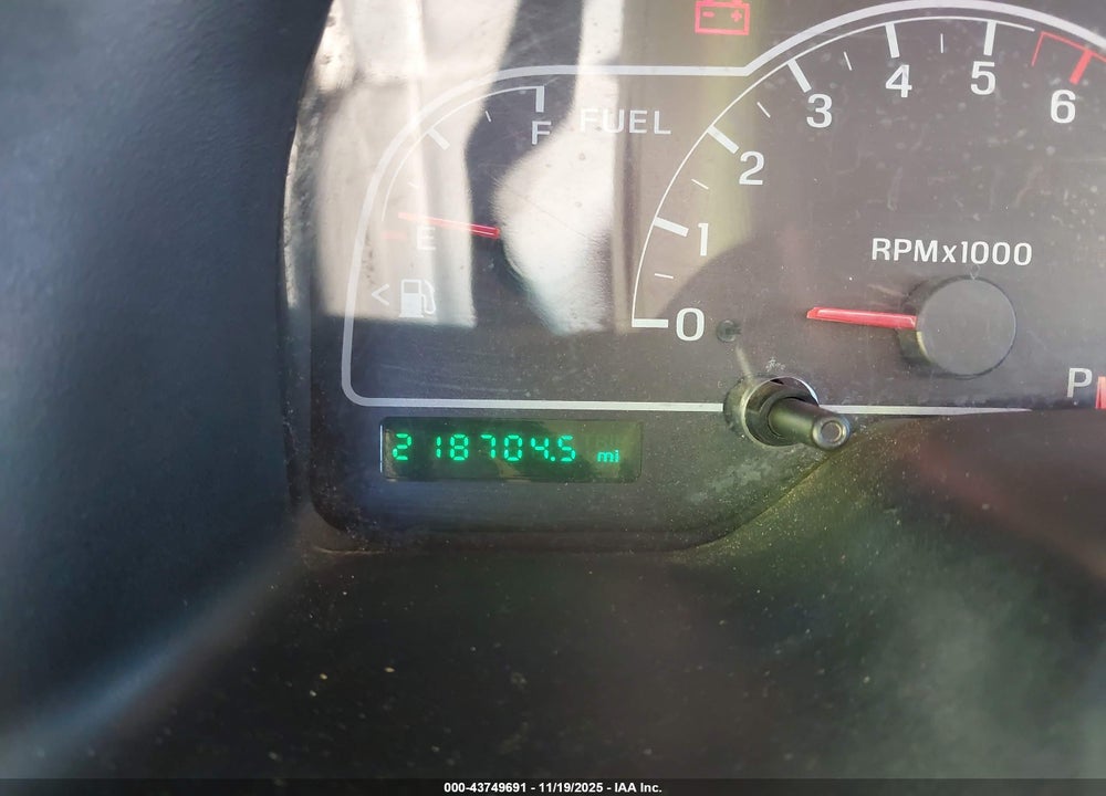 2001 FORD WINDSTAR LX VIN: 2FMZA51401BB49040