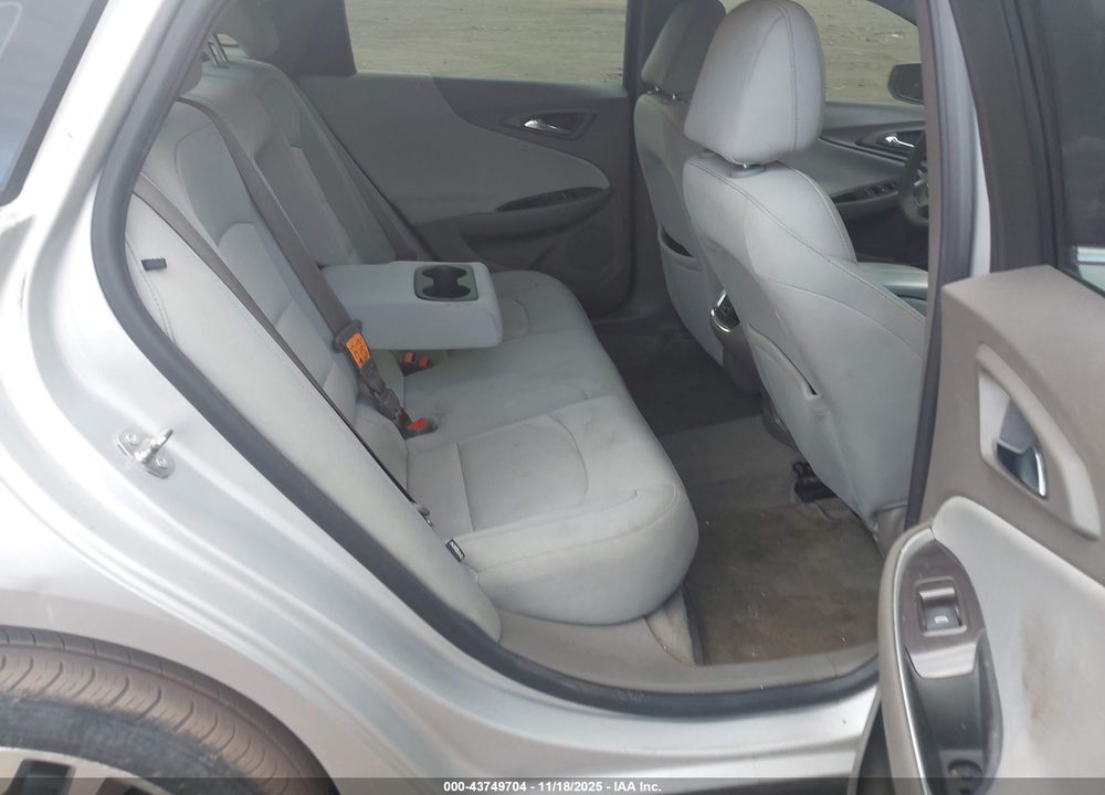 2019 CHEVROLET MALIBU LIMITED VIN: 1G1ZD5ST8KF110447