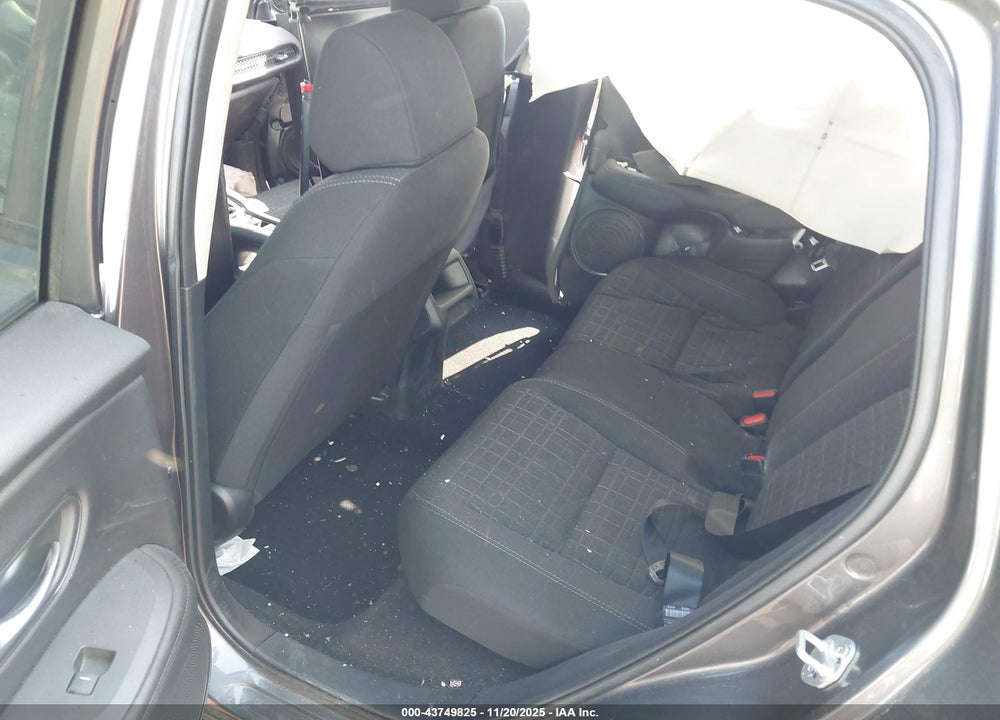 2025 HONDA HR-V 2WD LX VIN: 3CZRZ1H38SM723056