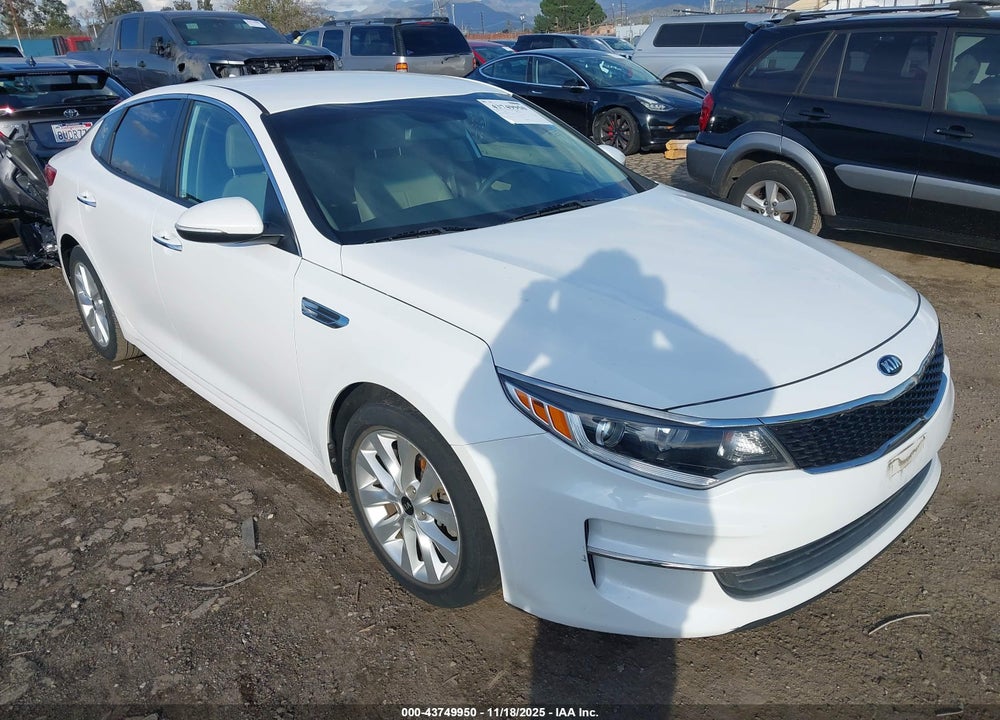 2016 KIA OPTIMA LX VIN: 5XXGT4L35GG083713