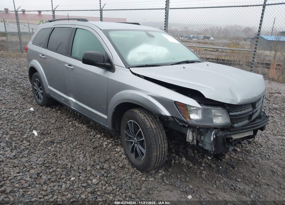 2019 DODGE JOURNEY SE VIN: 3C4PDCBB1KT732050