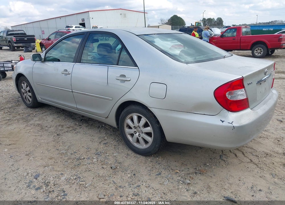 2002 TOYOTA CAMRY XLE VIN: 4T1BE32K12U043344