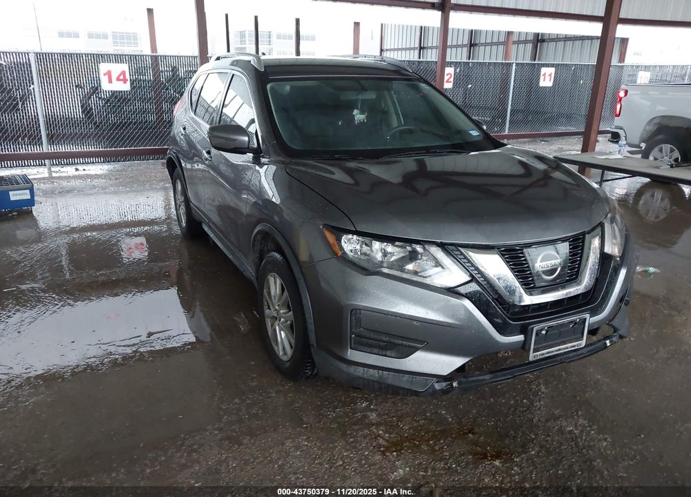 2017 NISSAN ROGUE SV VIN: KNMAT2MV3HP599170