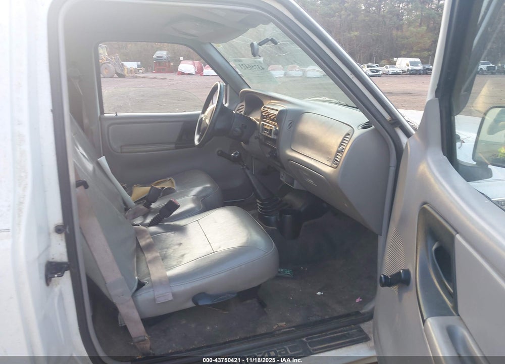 2001 MAZDA B2300 SE/SX VIN: 4F4YR12D51TM21170
