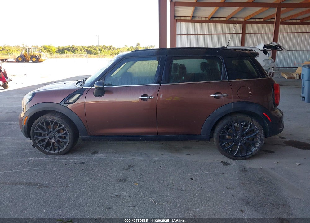 2016 MINI COUNTRYMAN COOPER S VIN: WMWZC3C52GWT07990