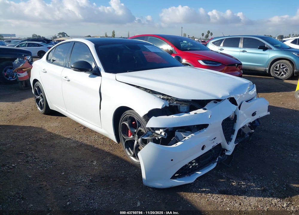 2019 ALFA ROMEO GIULIA TI SPORT RWD VIN: ZARFAMBNXK7620782