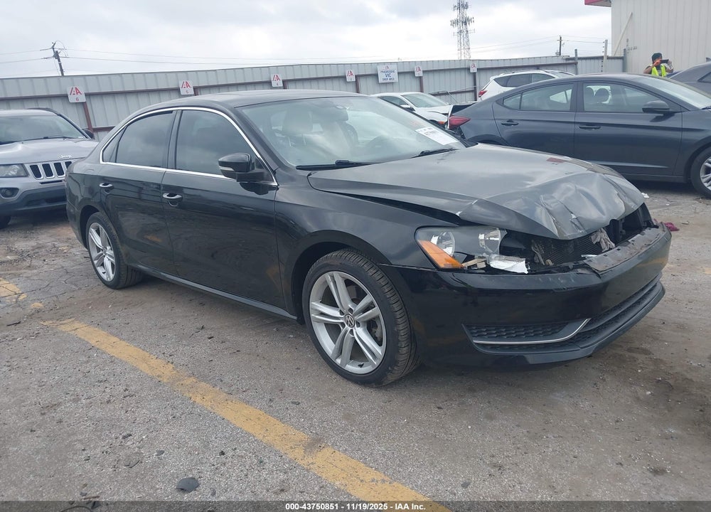 2014 VOLKSWAGEN PASSAT 1.8T SE VIN: 1VWBS7A31EC029692