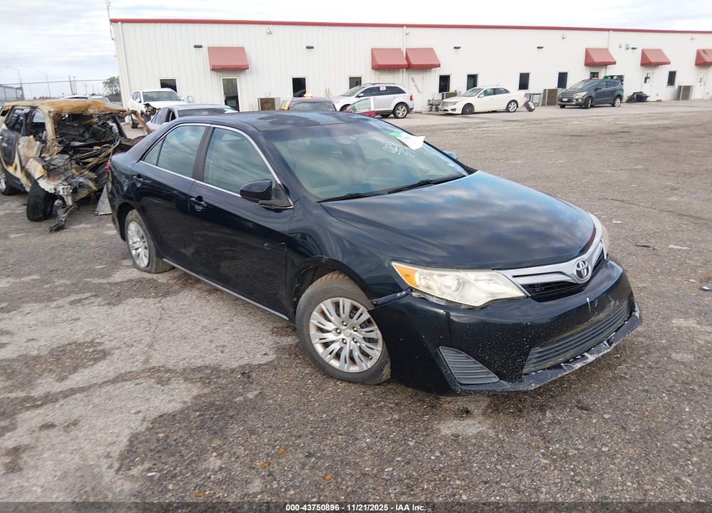 2013 TOYOTA CAMRY LE VIN: 4T1BF1FK8DU698583
