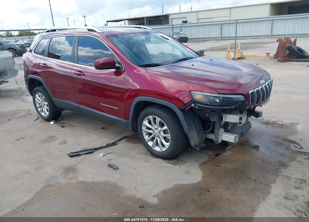 2019 JEEP CHEROKEE LATITUDE FWD VIN: 1C4PJLCB5KD249027