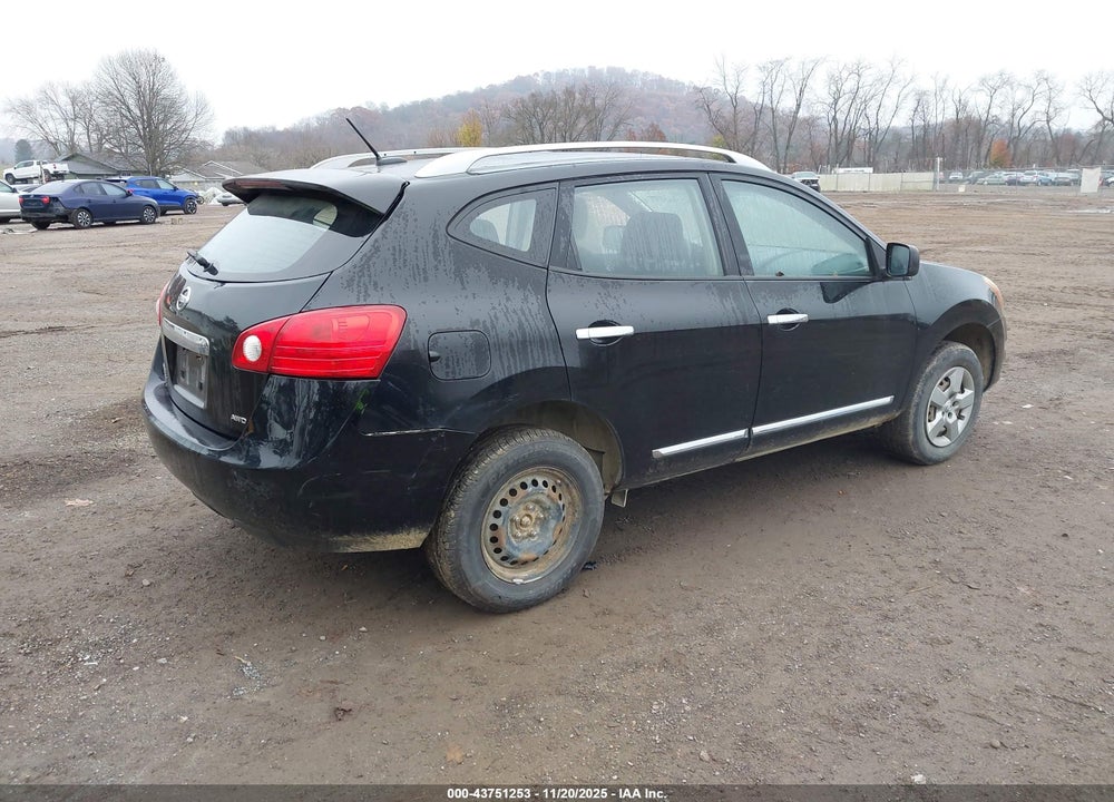 2015 NISSAN ROGUE SELECT S VIN: JN8AS5MV2FW759857