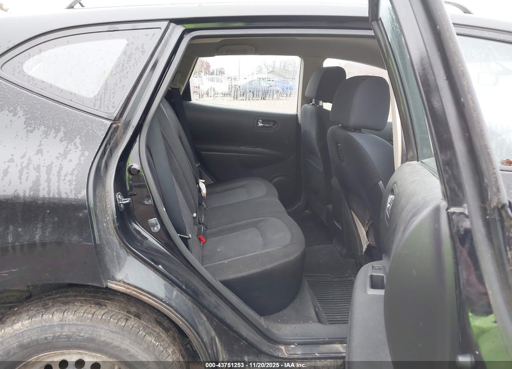2015 NISSAN ROGUE SELECT S VIN: JN8AS5MV2FW759857