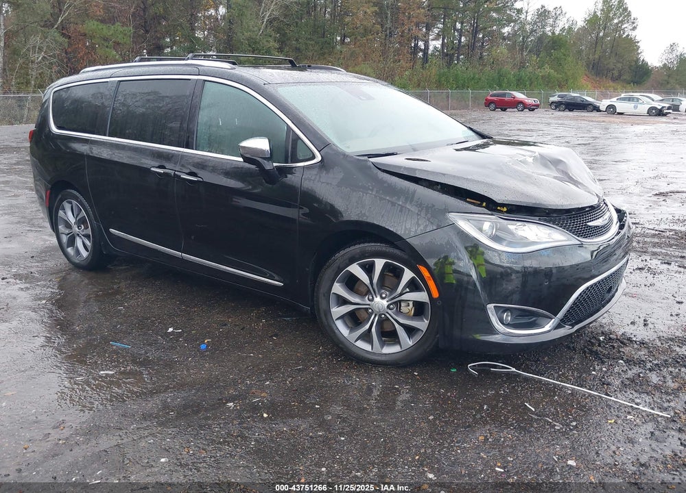 2017 CHRYSLER PACIFICA LIMITED VIN: 2C4RC1GG6HR703515