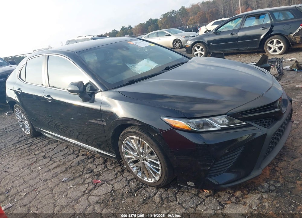 2020 TOYOTA CAMRY SE VIN: 4T1G11AK1LU368861