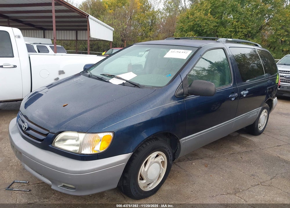 2001 TOYOTA SIENNA XLE VIN: 4T3ZF13C41U370303