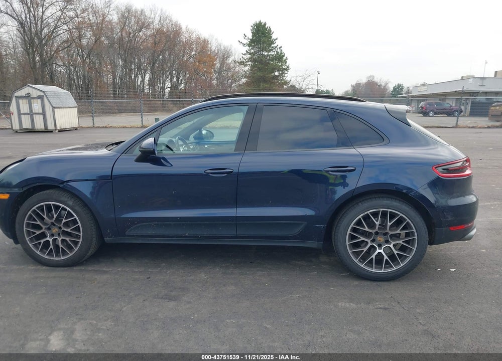 2018 PORSCHE MACAN SPORT EDITION VIN: WP1AA2A5XJLB22337