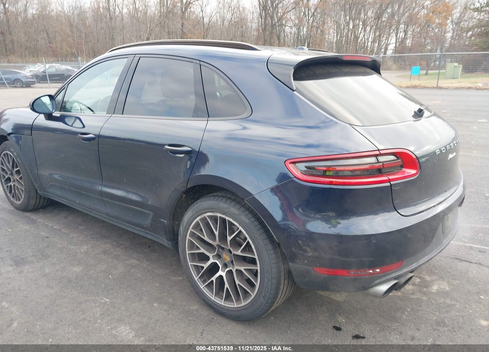 2018 PORSCHE MACAN SPORT EDITION VIN: WP1AA2A5XJLB22337