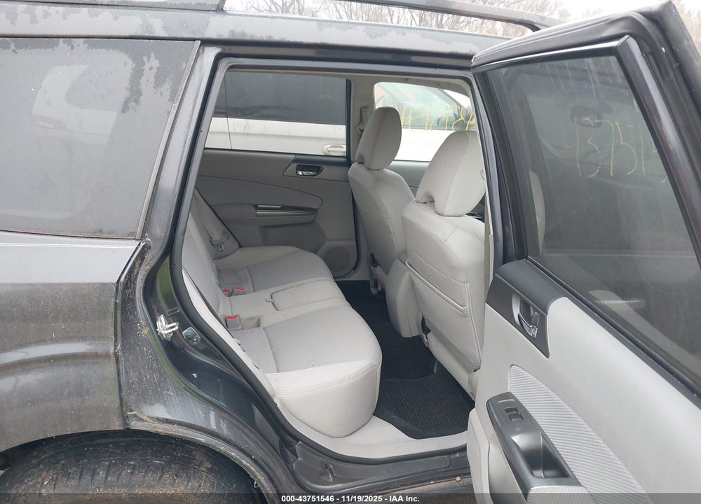 2013 SUBARU FORESTER VIN: JF2SHADC5DH442129
