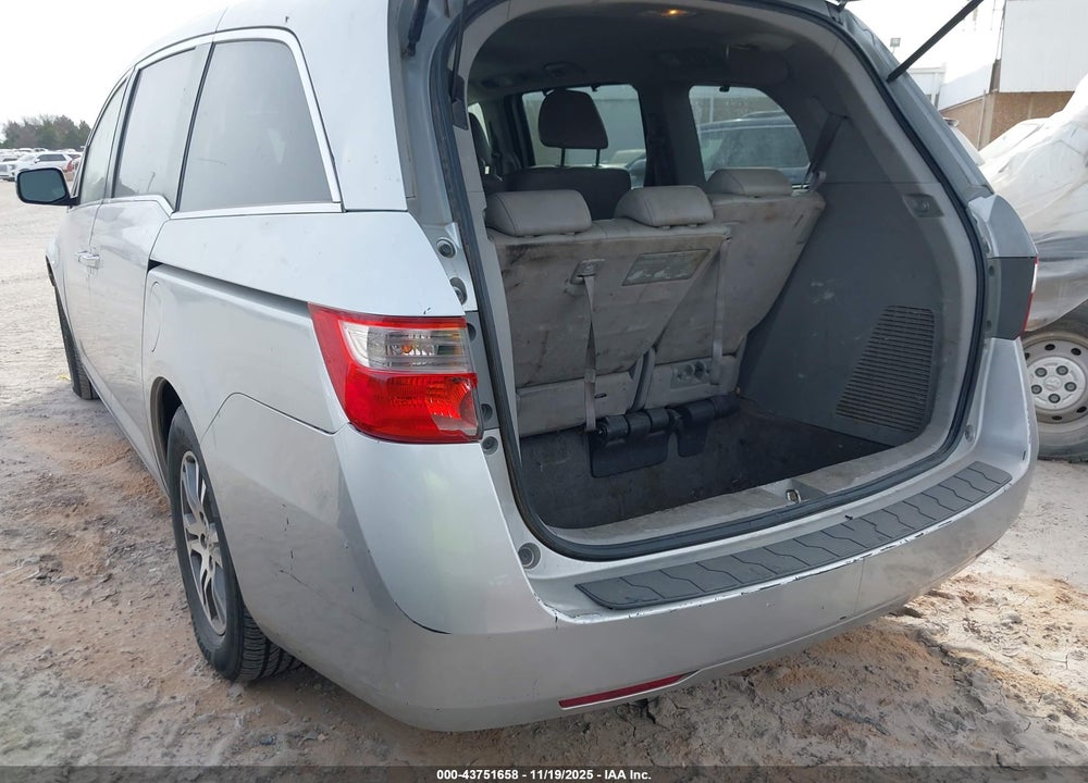 2011 HONDA ODYSSEY EX-L VIN: 5FNRL5H66BB002263