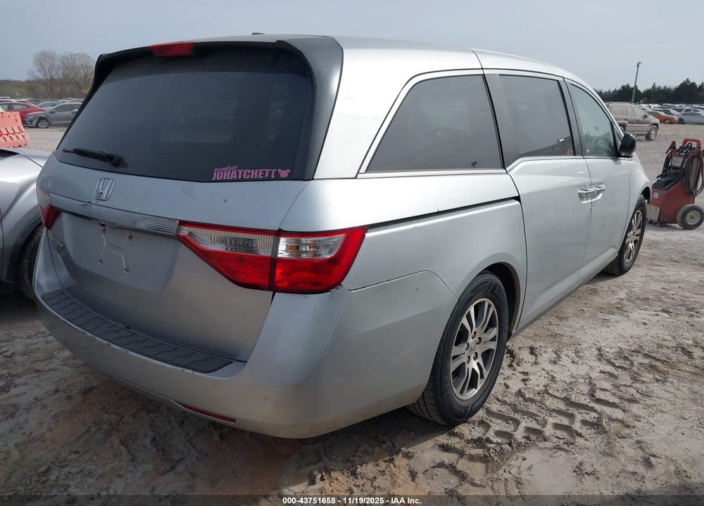 2011 HONDA ODYSSEY EX-L VIN: 5FNRL5H66BB002263