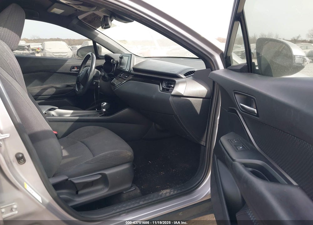 2018 TOYOTA C-HR VIN: NMTKHMBX7JR035795