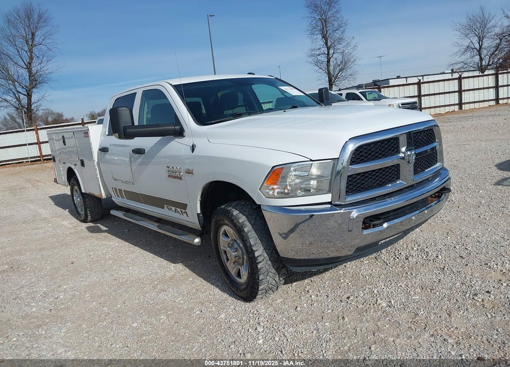2014 RAM 3500 TRADESMAN VIN: 3C63R3GT7EG139251