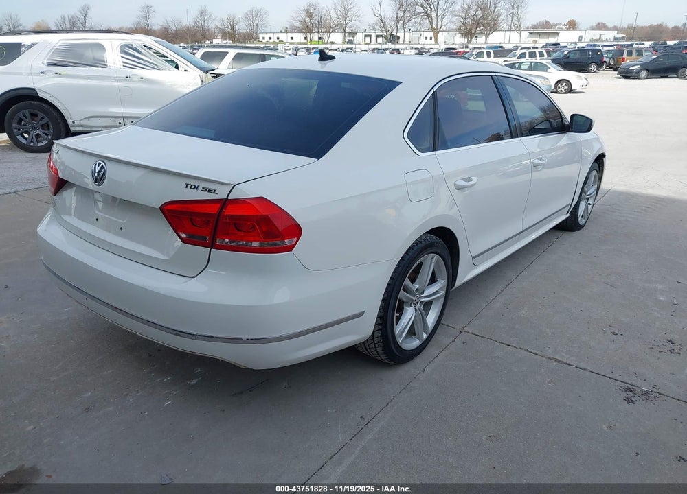 2014 VOLKSWAGEN PASSAT 2.0L TDI SEL PREMIUM VIN: 1VWCN7A31EC035777