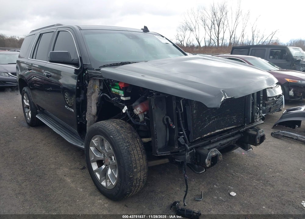 2015 GMC YUKON SLT VIN: 1GKS2BKC4FR696585