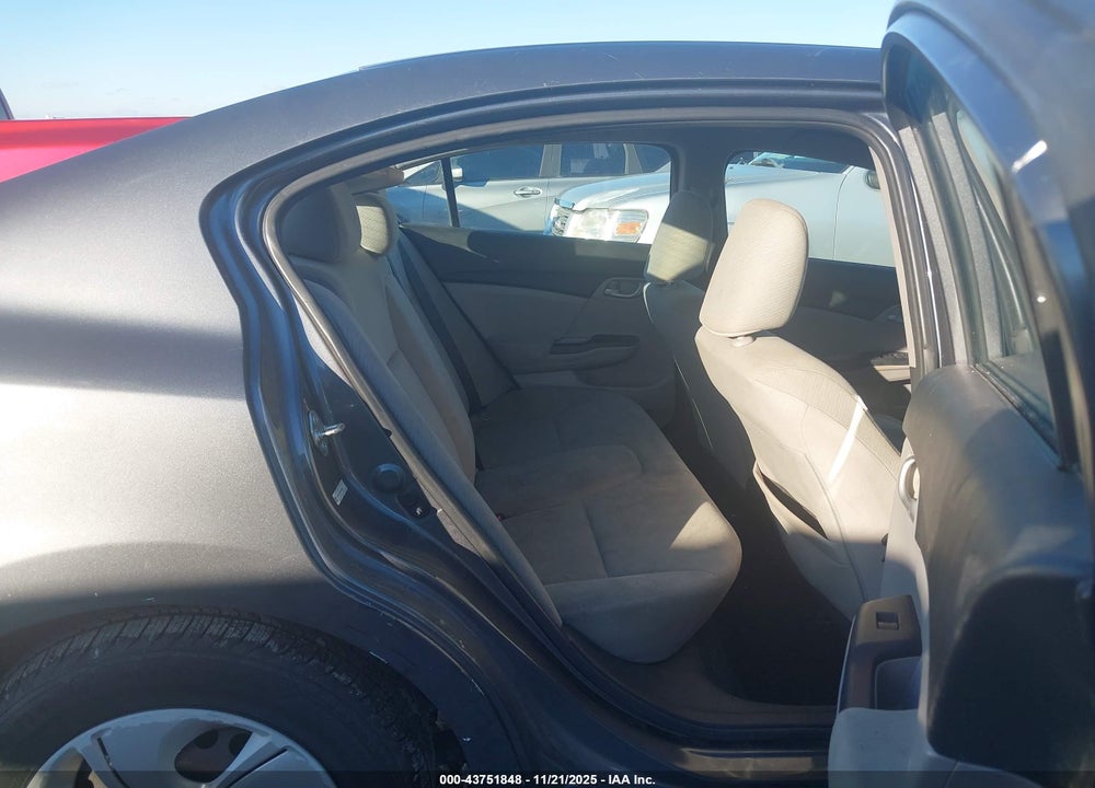 2013 HONDA CIVIC LX VIN: 19XFB2F59DE078535