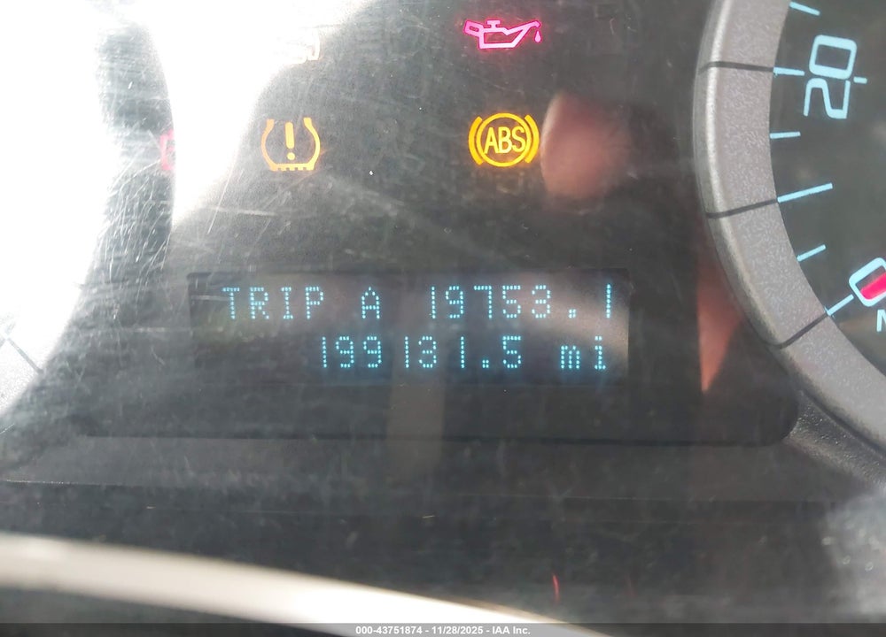 2011 FORD ESCAPE LIMITED VIN: 1FMCU0E77BKA47410