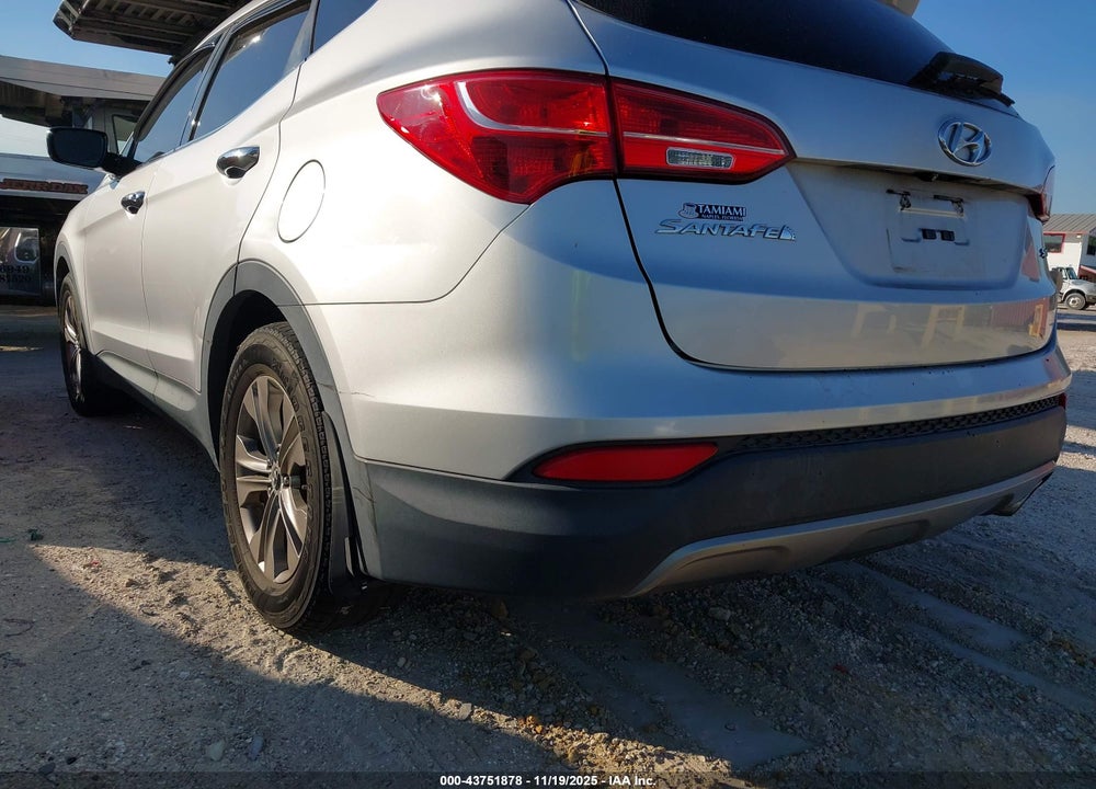 2013 HYUNDAI SANTA FE VIN: 5XYZU3LB1DG088714