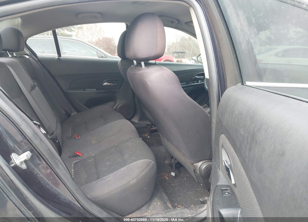 2013 CHEVROLET CRUZE 1LT AUTO VIN: 1G1PC5SB1D7305286