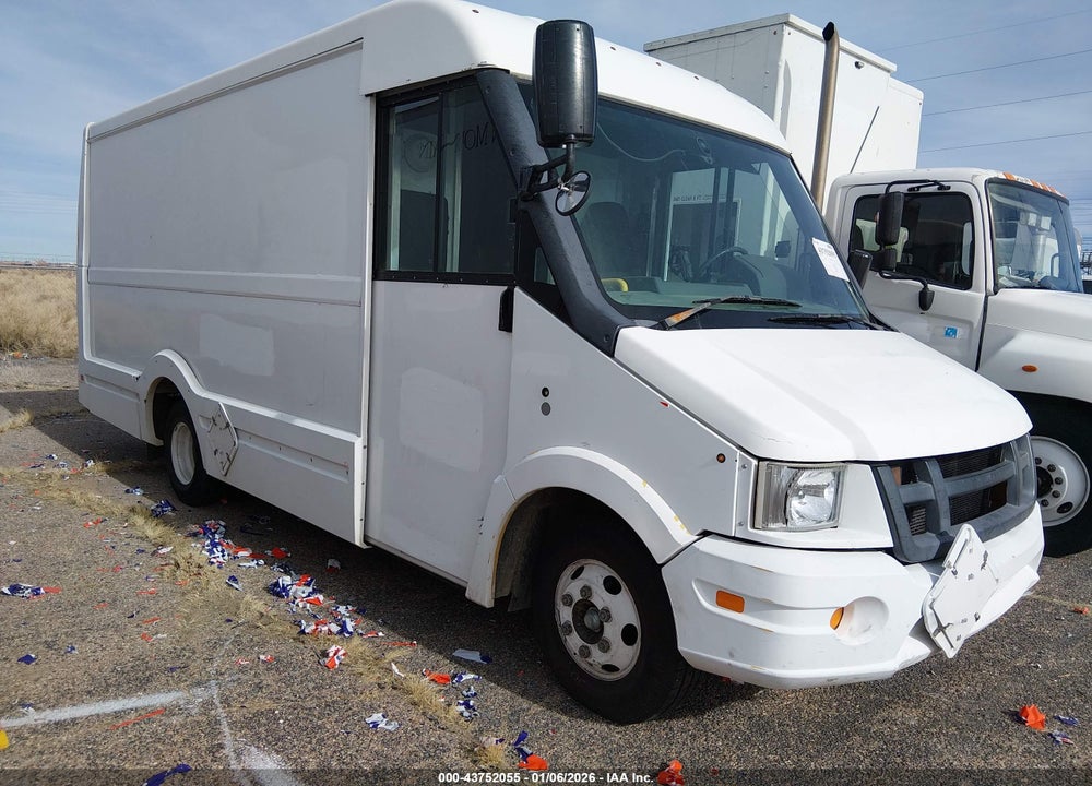 2015 ISUZU COMMERCIAL VAN VIN: JALB4T174F7W00156