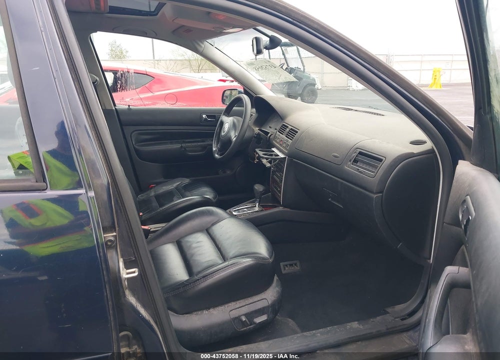 2000 VOLKSWAGEN JETTA GLX VIN: 3VWTE29M5YM130538