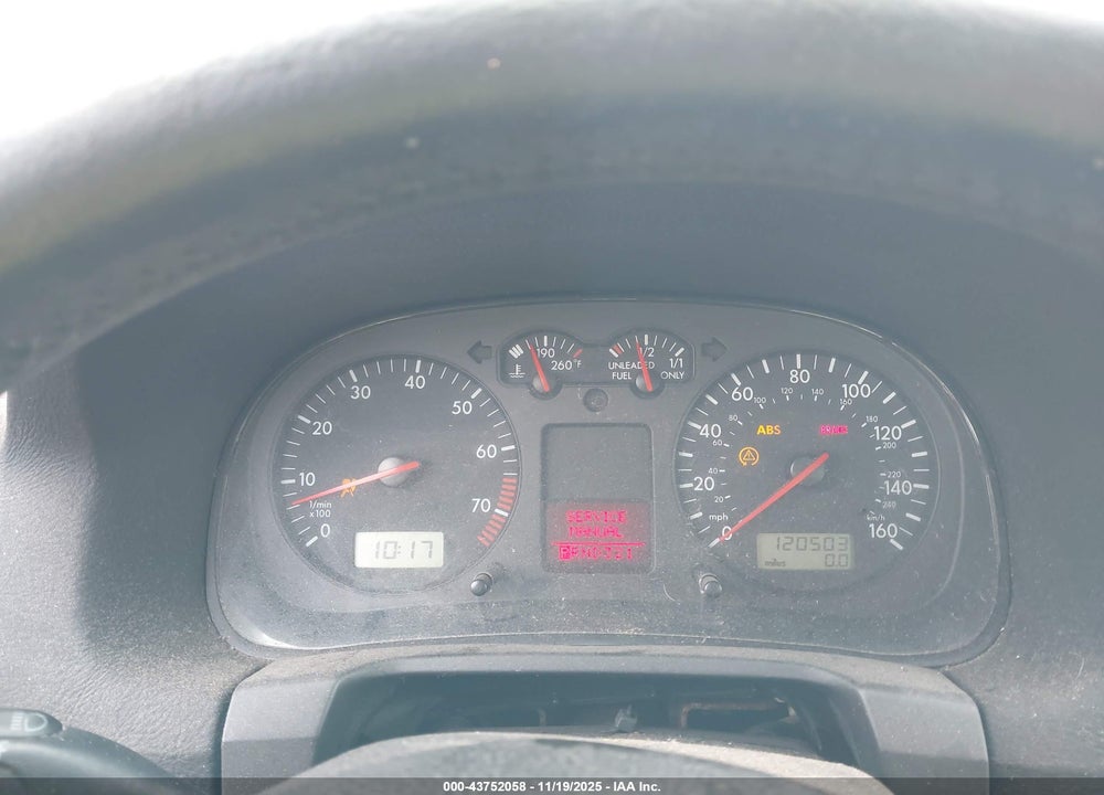 2000 VOLKSWAGEN JETTA GLX VIN: 3VWTE29M5YM130538