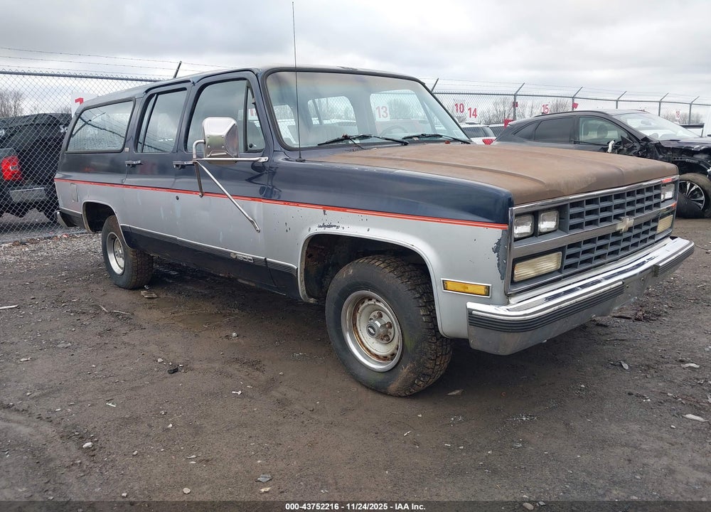 1990 CHEVROLET SUBURBAN R1500 VIN: 1GNER16K0LF100120