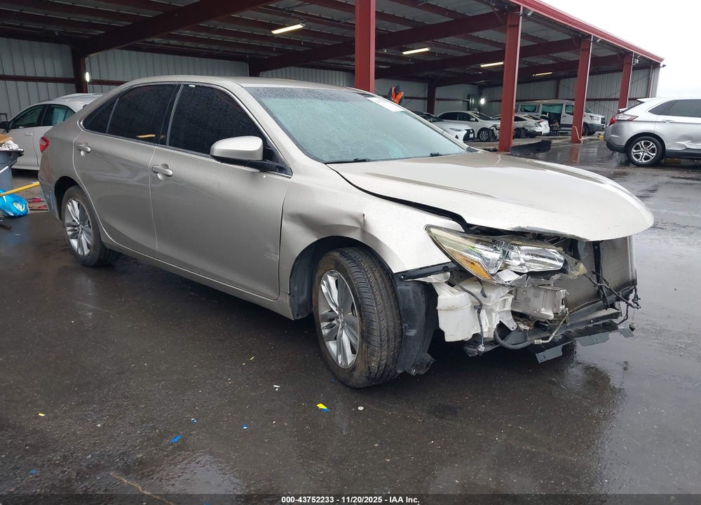 2015 TOYOTA CAMRY SE VIN: 4T1BF1FK2FU035318
